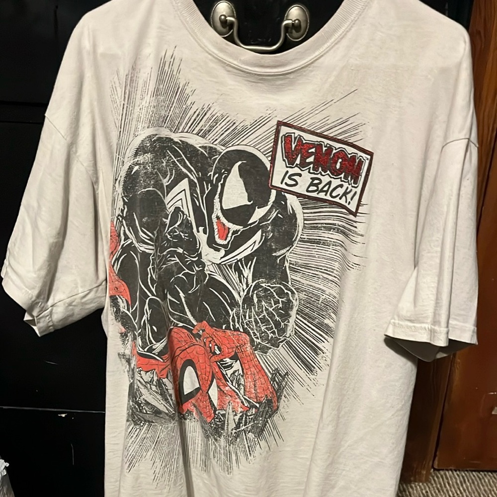 Marvel Mad Engine 2009 Spider-Man Venom Fight shirt
